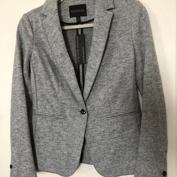 Banana Republic Long and Lean Blazer *NWT* Size 0 - Picture 4 of 8